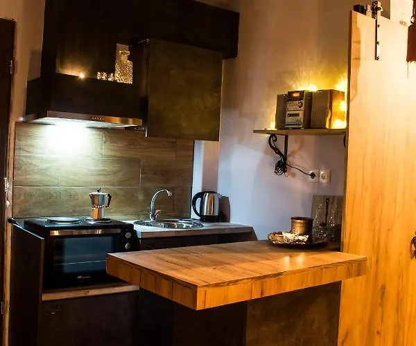 Dharma Luxury & Serres